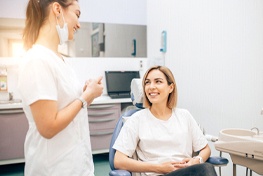 Dentist in Buckhead speaking with a patient