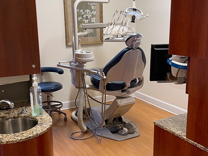 Dental procedure room